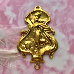 BRASS Woman Warrior Connector Goddess Stamping ~ Jewelry Brass Findings ~ Brass Stamping (D-904)