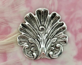 ANTIQUE SILVER Motif Shell Stamping ~ Jewelry Oxidized Findings (FB-6081)