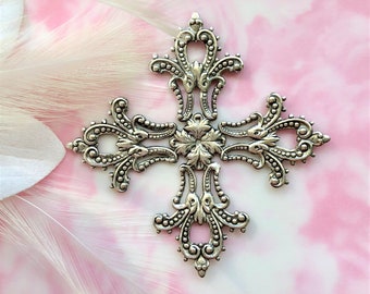 ANTIQUE SILVER Maltese Filigree Baroque Cross Stamping ~ Jewelry Oxidized Finding (CB-3044)