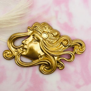 BRASS Art Deco Goddess Lady Stamping - Jewelry Findings (L-103)