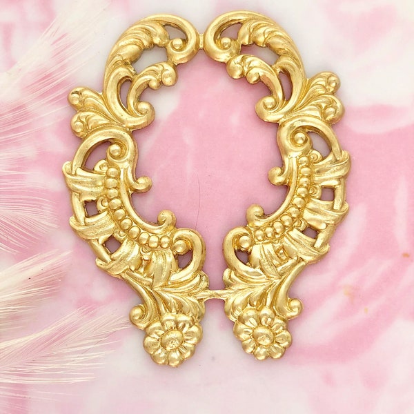 Crest BRASS Cartouche Scroll Flourish Flower & Leaf Stamping - Jewelry Ornament Brass Finding (CB-3062)