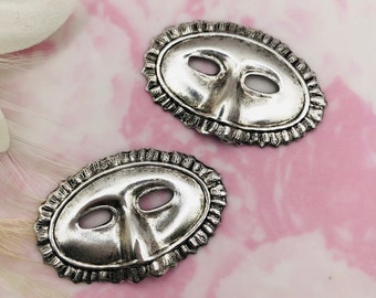 ANTIQUE SILVER Mardi Gras Mask (2 Pieces) Brass Stamping - Jewelry Findings (DD-013)