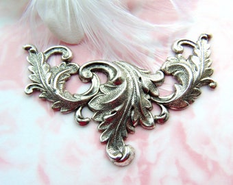 ANTIQUED SILVER Scrolling Leaves Large Art Nouveau Leaf Acanthus Stamping ~ Jewelry Finding (FC-11)