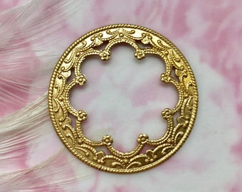 BRASS (3 Pieces) Round Scallop Medallion Filigree Stamping ~ Jewelry Ornament Findings ~ Brass Stamping (CB-3042)