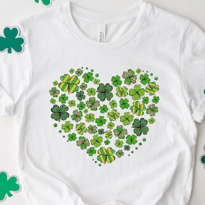 Shamrock Heart St Patricks Day T-Shirt: Irish Clover Tee