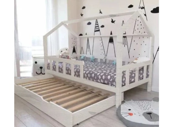 House Bed With Pull out Bed Bett Mit Ausziehbett Lit Avec Lit Gigogne Todller Bed Kinderbett Lit Cabane Montessori House Bed Kids Bed Etsy