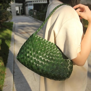 Leder geflochtene Umhängetasche | Gewebte Tasche im hawaiianischen Stil | Handmade Leder gewebt Einkaufstasche | HOBO TASCHE | Gratis Futter