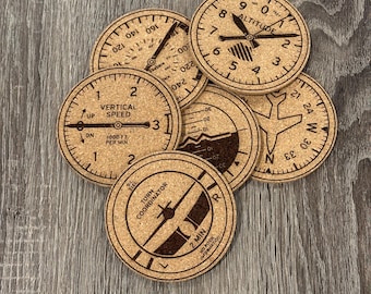 Posavasos de corcho grabados con diseño de panel de instrumentos de aviación (paquete de 6) / Utensilios de cocina inspirados en la aviación / Regalo de aviación / Regalo para pilotos