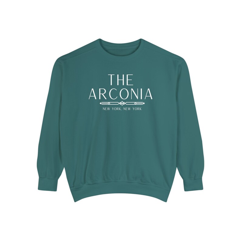 O Arconia Suéter | OMITB Suéter | Presente Arconia | Presente engraçado de Nova York | Somente assassinatos camiseta de <br> Entrega Rápida? Moletom unissex tingido em roupa imagem 5