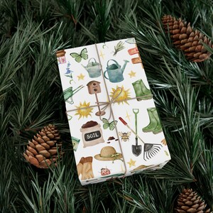 Rollo y hojas de papel para envolver regalos de jardinería / Suministros y decoración para fiestas de cumpleaños en el jardín / Regalos de jardinería / Amantes de las actividades al aire libre / Regalos para jardineros imagen 4