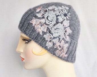 Wool Knit Beanie Skull Cap in Gray And Pink, Knit Hat with Lace Applique, Women's Knit Cloche