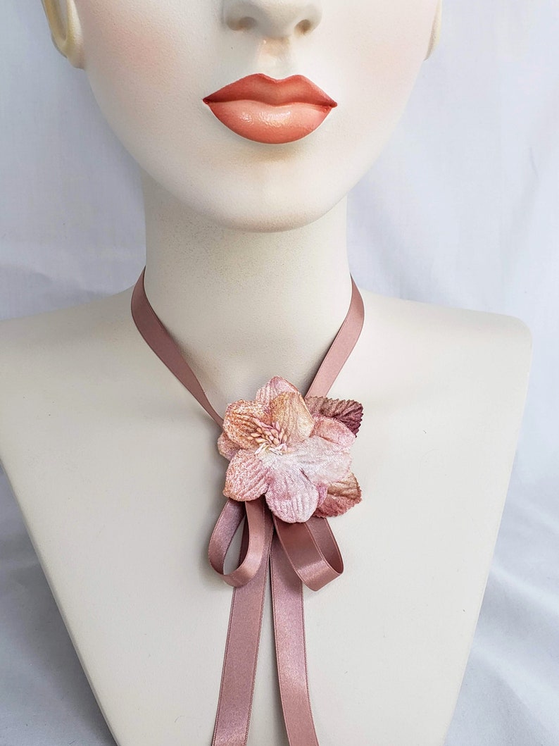 Champagne Bronze Vintage Flower Choker, Velvet flower necklace, ribbon choker, satin choker, Belle epoch, 17th century, jabot image 5