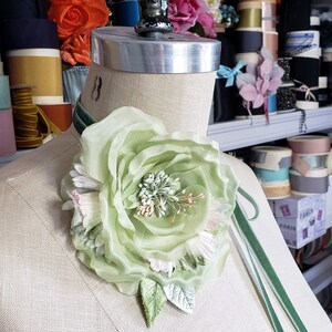 Pale Peach Silk Flower Choker 