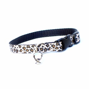 Leopard Print Cat Collar, Safety Breakaway Buckle, 3/8 Inch Wide, Adjustable 7 To 11 Inches