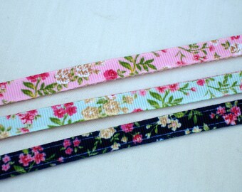 Floral Cat Collar, Safety Breakaway Buckle, 3/8 Inch Wide, Adjustable 7 To 11 Inches, Handmade USA