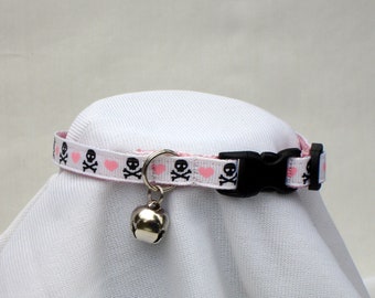 Cat Collar, Skulls Crossbones & Hearts, Safety Breakaway Buckle, 3/8 Inch Wide, Adjustable 7-11 Inches, Handmade USA