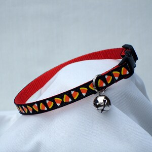 Candy Corn Cat Collar: Halloween Safety Breakaway, Adjustable 7-11&quot;