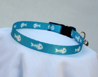 Turquoise Fish Bones Cat Collar, Safety Breakaway Buckle, 3/8 Inch Wide, Adjustable 7 To 11 Inches