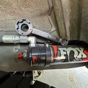 Fox shock 2.5 dsc wrench tool