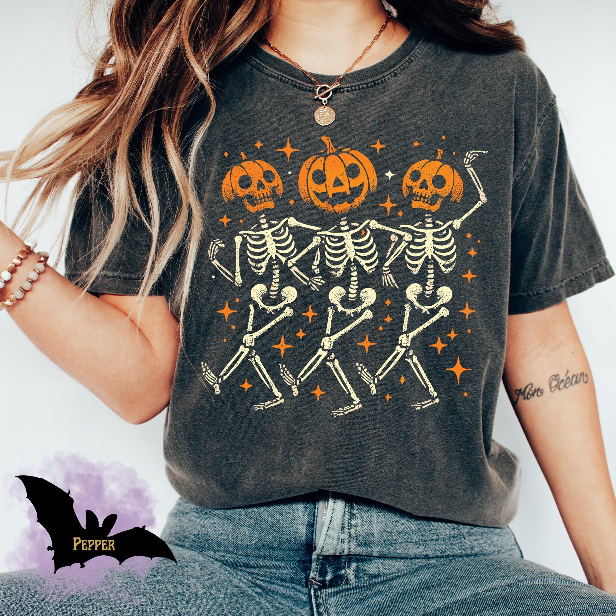 Pumpkin Skeleton Halloween Shirt, Pumpkin Halloween Tee, Halloween Skeleton Tee, Pumpkin Shirt, Spooky Season T-Shirt, Fall Shirt for Women