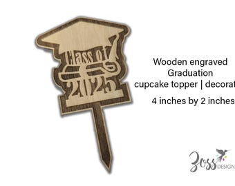 Adorno para cupcakes o decoración de mesa de la clase de graduación de 2025