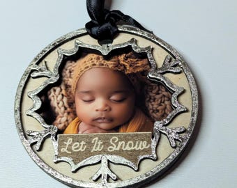 Marco de fotos con adorno navideño "Let it Snow".