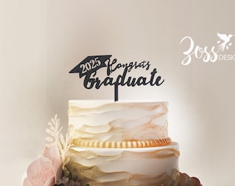 Adorno para tarta de graduación de 2025.
