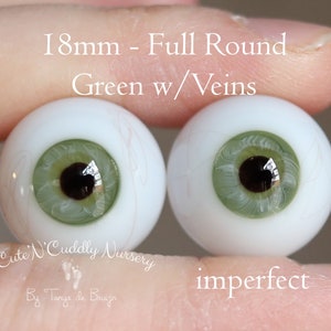 18mm - Full Round - German Glass Eyes - Green with Veins