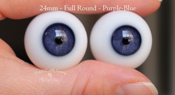 Normal Blue #10 German Glass Eyes Full Round 24mm