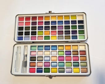 Watercolour pan set -aquarelle paint- regular and metallic pans