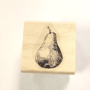 P24 Pera, timbro in gomma di frutta in miniatura
