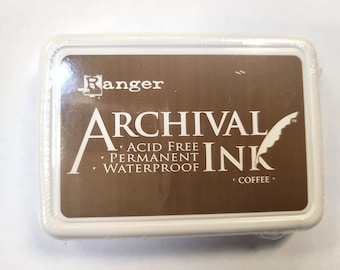 Coffee coloured ink  pad by Ranger