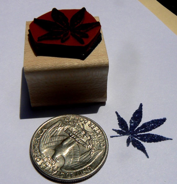 P24 Hemp Leaf Rubber Stamp - Etsy