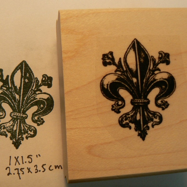 P46 Fleur de lis 1x1.2" rubber stamp