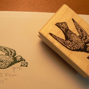 Taube mit einem Briefgummistempel.  P12