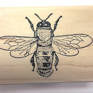 P125 Our Extra Large Honey Bee rubber stamp