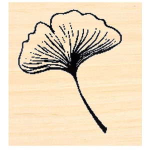 P129  Small Ginkgo Biloba leaf rubber stamp