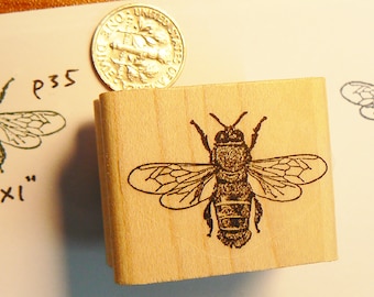 P35 Bee rubber stamp