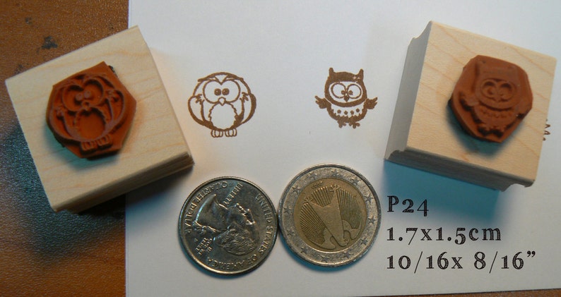 2 miniature owl rubber stamps P24
