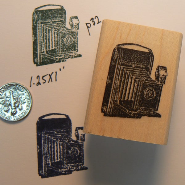 Mini Vintage photo camera rubber stamp WM p32