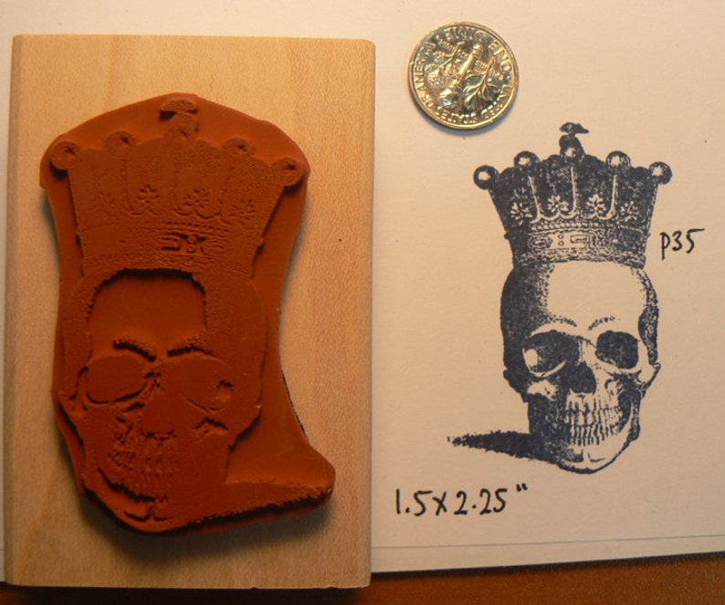 Skull with crown rubber stamp WM p35 image 2