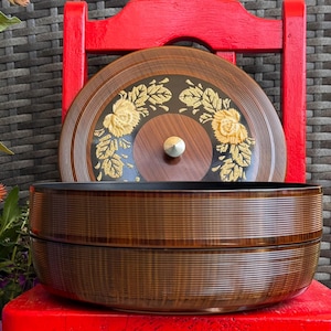 Vintage 1960s Lacquer Ware faux wood Japanese Dish with two layers and decorative lid
