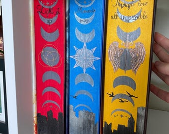 Crescent City Set | Custom Painted Hardcovers | Sprayed Stenciled Edges