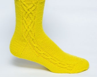 Mens Double Cross Side Cable Socks in Yellow