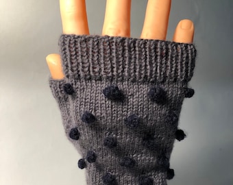 Gray Popcorn Fingerless Mitts