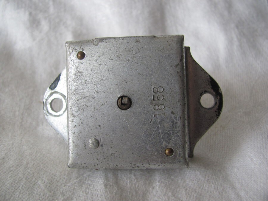 VINTAGE YALE LOCK AND KEYpf Etsy