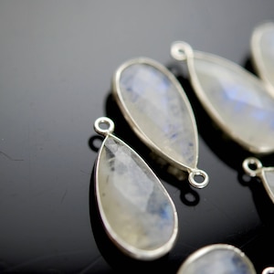 moonstone pendant in sterling silver 2 pieces 20.00