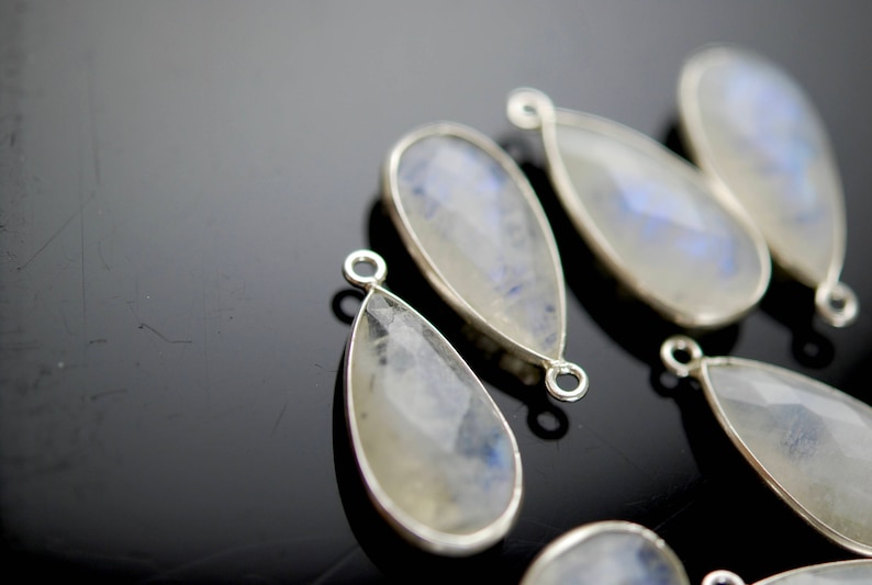 moonstone pendant in sterling silver 2 pieces 20.00