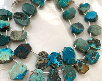 Chrysocolla natural nuggets