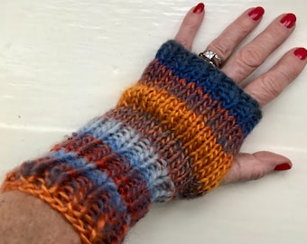 Hand warmers, wool. knit, warm, fingerless gloves,